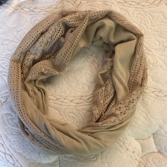 Infinity Scarves - Picture 2 of 4